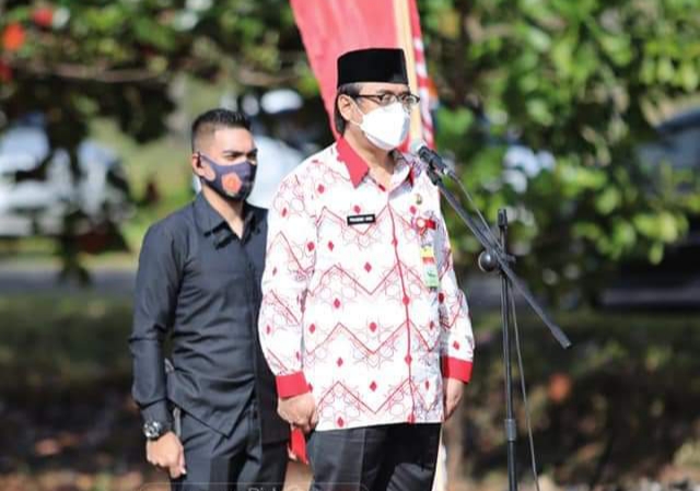 Pjs Bupati Bolsel Praseno Hadi, pimpin upacara peringatan Hari Kesaktian Pancasila.