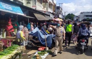 Penertiban PKL di Pasar 23 Maret Kotamobagu