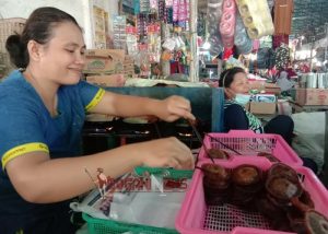 Kue Cucur Legendaris Pasar 23 Maret Kotamobagu, Masih Jadi Primadona