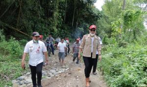 Bupati Bolsel Tinjau Langsung Sumber Air Bersih di Batu Dingin Pegunungan Milangodaa