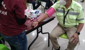 Dinkes Bolmong dan Bolsel Gelar Vaksinasi Bagi Seluruh Karyawan JRBM