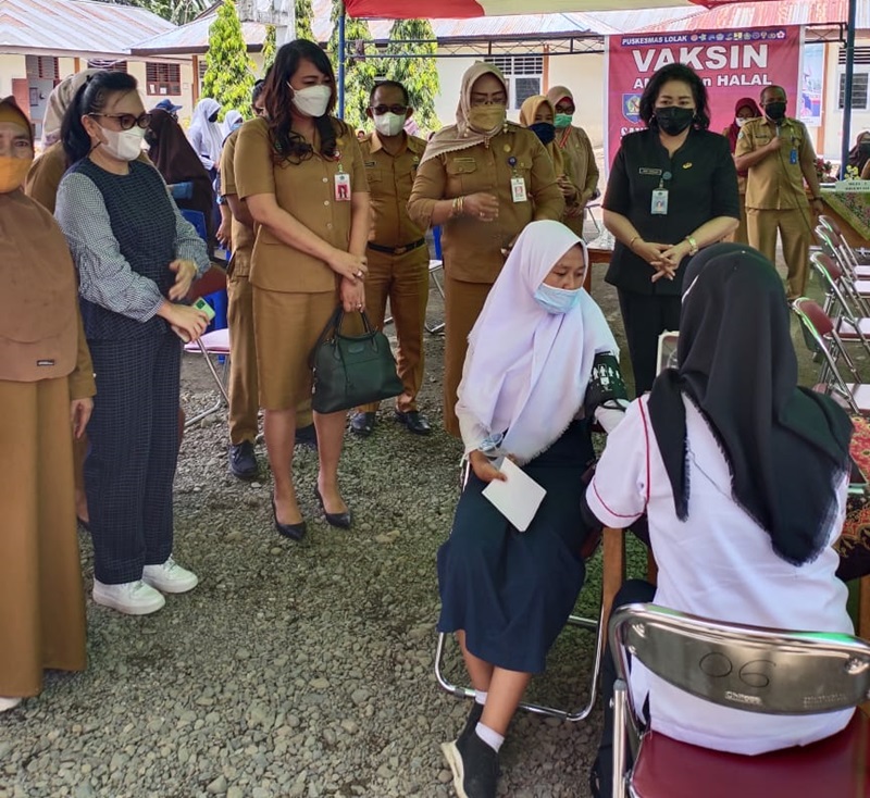 Kadis P3A Sulut Pantau Vaksinasi Anak Usia 12-17 Tahun di Bolmong