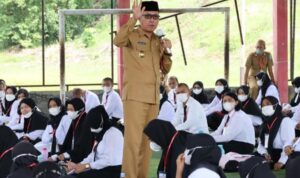 Peserta Latsar CPNS Bolsel Terima Materi dari Bupati