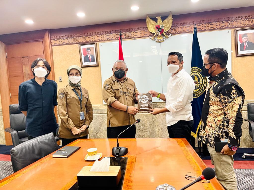 Ketemu Deputi Kementerian Parekraf, Sachrul Paparkan Potensi Objek Wisata di Boltim