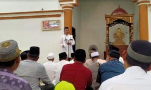 Bupati  Bolsel Safari Ramadhan di Desa Momalia I .