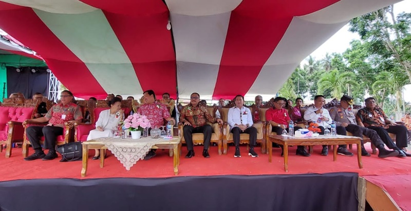 Limi Mokodompit Sambut Kedatangan Wagub Sulut pada Perayaan HUT GPdI di Bolmong