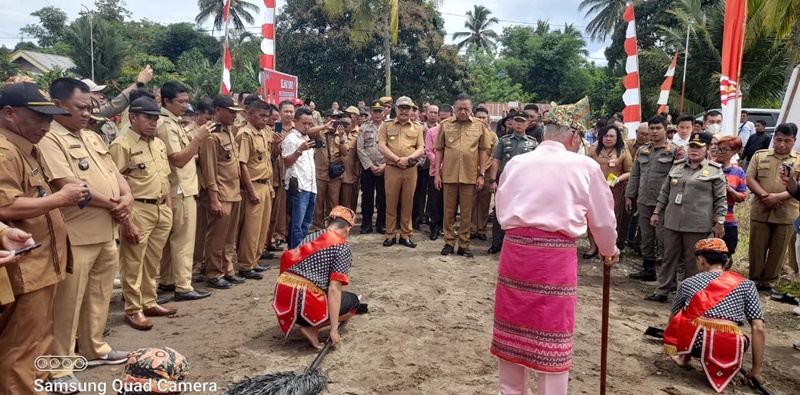 Limi Mokodompit Dampingi Gubernur Sulut Resmikan RS Pratama Dumoga