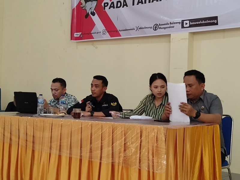 Bawaslu Bolmong Menggelar Rapat Evaluasi Pengawasan Pemilu Partisipatif Tahun 2024