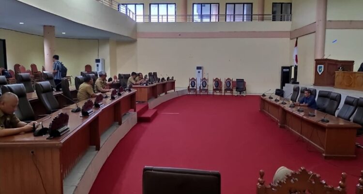 DPRD Bolmong Gelar RDP Lintas Komisi Bersama Eksekutif.