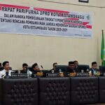 Adrianus Mokoginta Pimpin Paripurna Penetapan Ranperda RPJMD Kotamobagu 2025-2029.