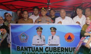 Ketua Gerindra Kotamobagu Dampingi Wali Kota Salurkan Bantuan Gubernur Sulut.