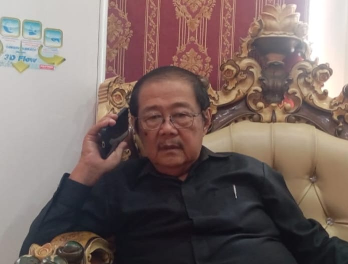 Ketua DPRD Bolmut Franky Chendra.