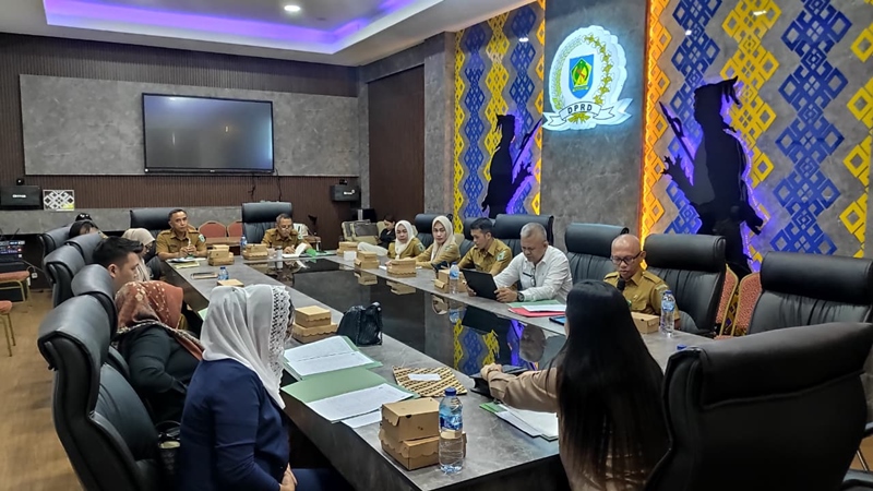 Komisi II DPRD Gelar RDP Bersama Dua OPD Pemkab Bolmong.