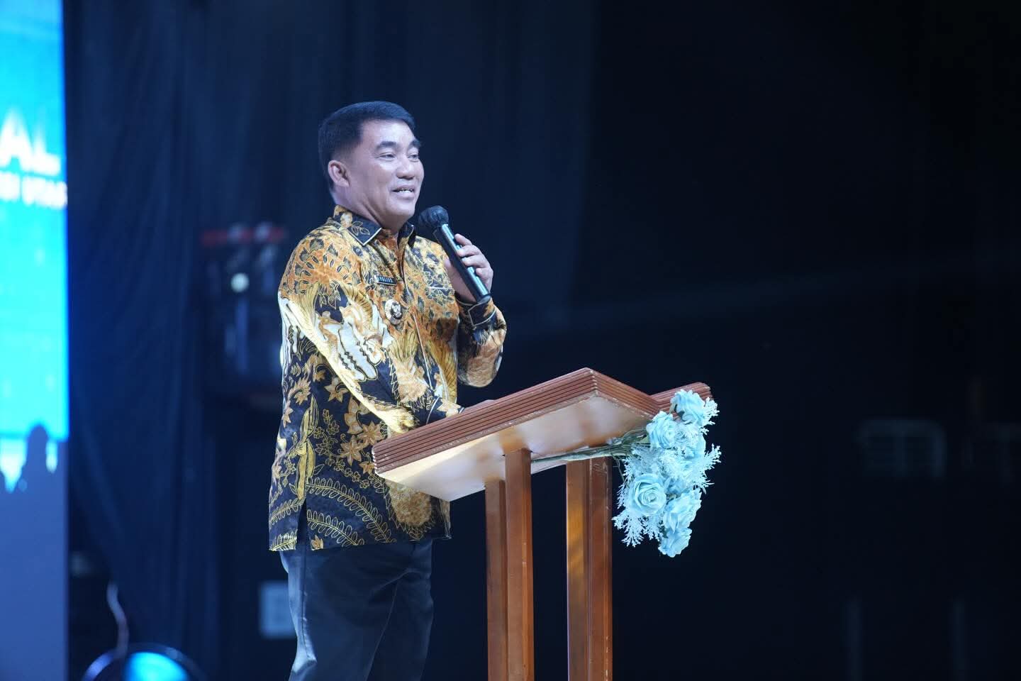 YSK Dukung Penuh Kebangkitan Klub Sepak Bola Legendaris Asal Sulawesi Utara. YSK Dukung Penuh Kebangkitan Klub Sepak Bola Legendaris Asal Sulawesi Utara.