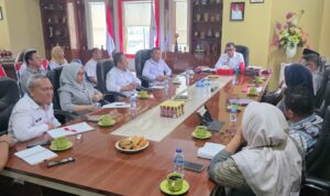 Komisi II DPRD Boltara Apresiasi Pemda Lewat Program KUR. Komisi II DPRD Boltara Apresiasi Pemda Lewat Program KUR.