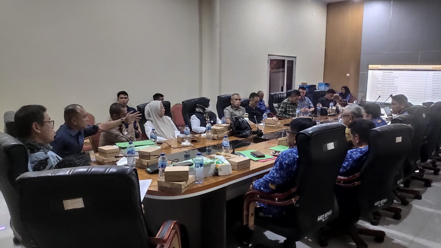 DPRD Bolmong dan TAPD Kembali Bahas KUA-PPAS 2026.