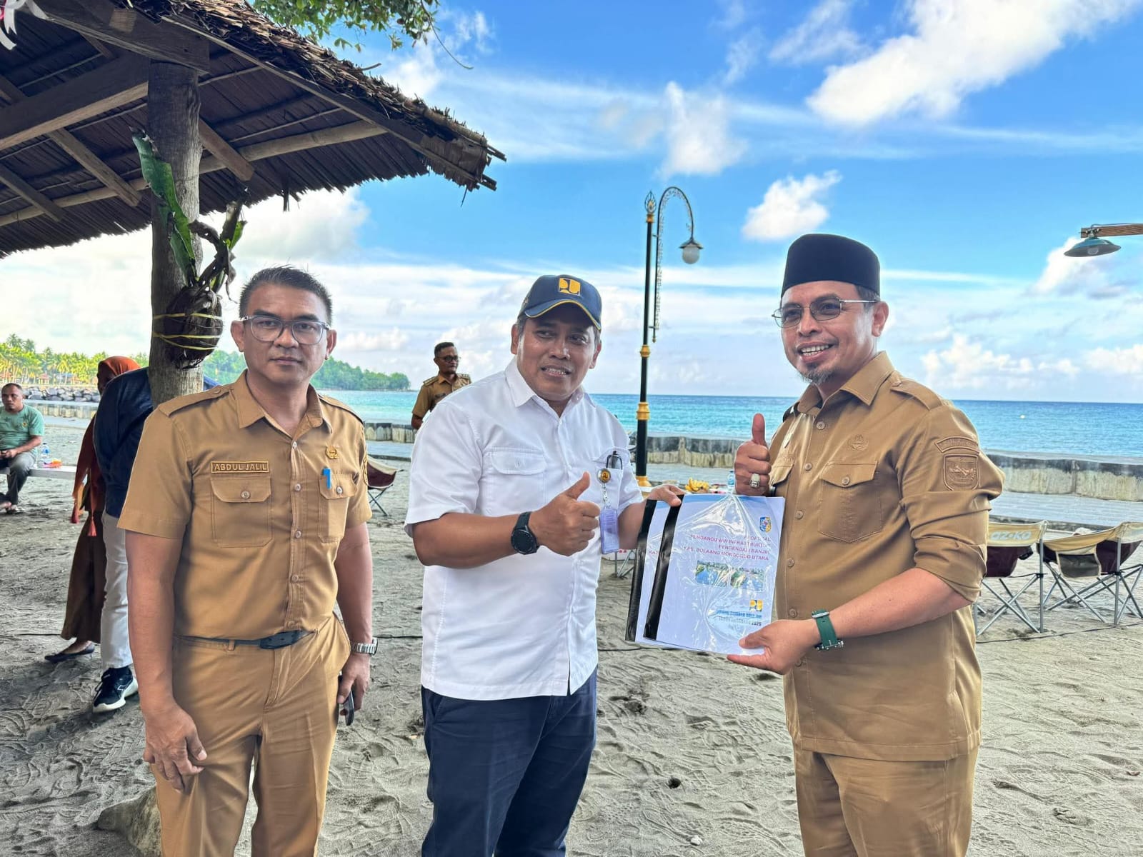 Pemda Boltara Serah Terima Aset Wisata Batu Pinagut.