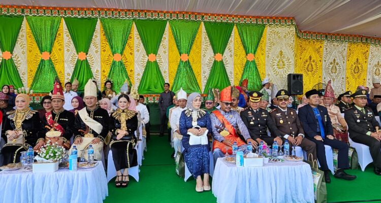 Kejari Kotamobagu, Saptono SH menghadiri upacara HUT Ke-116 Tahun Kota Kotamobagu, Senin, 19 Januari 2026.