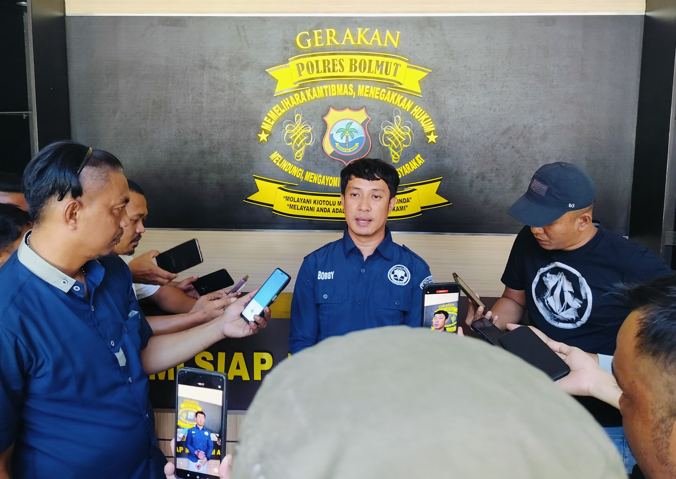 Awak Media Pertanyakan Ketidakhadiran Kapolres Boltara, Pada Konferensi Pers Terkait Meninggalnya Tahanan.